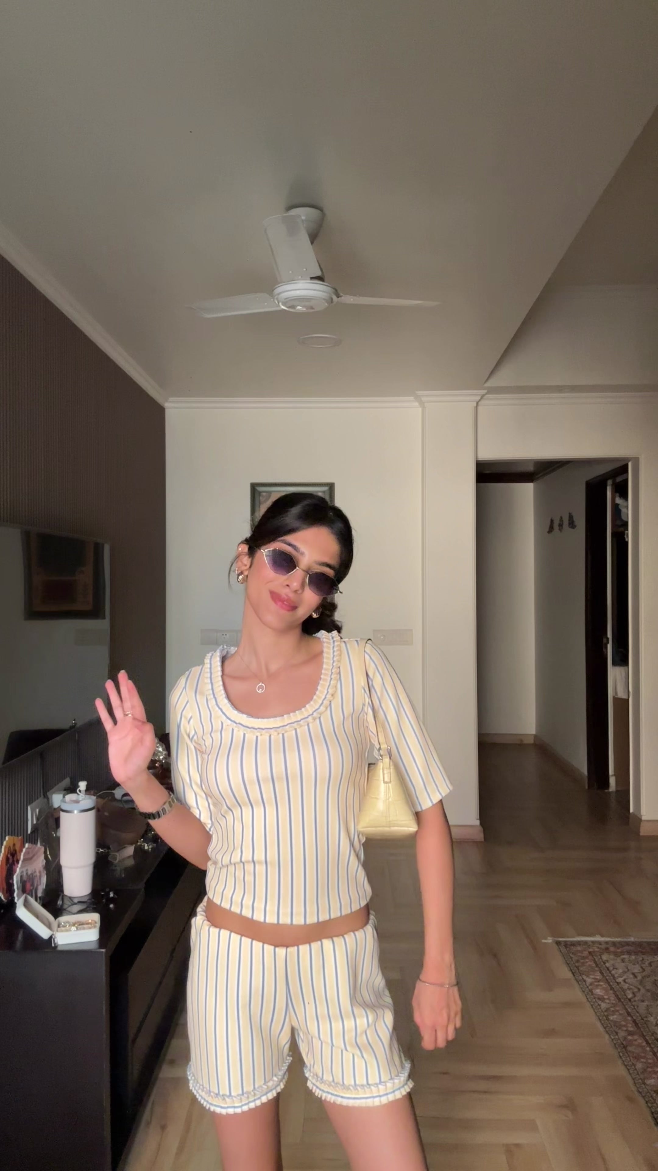 Butter Yellow Top